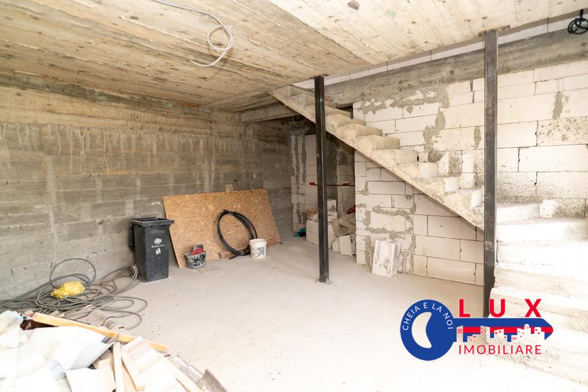 Casă cu 5 camere cu Canalizare în Malcoci