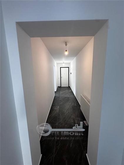 Apartament cu 4 camere decomandat în Frumoasa