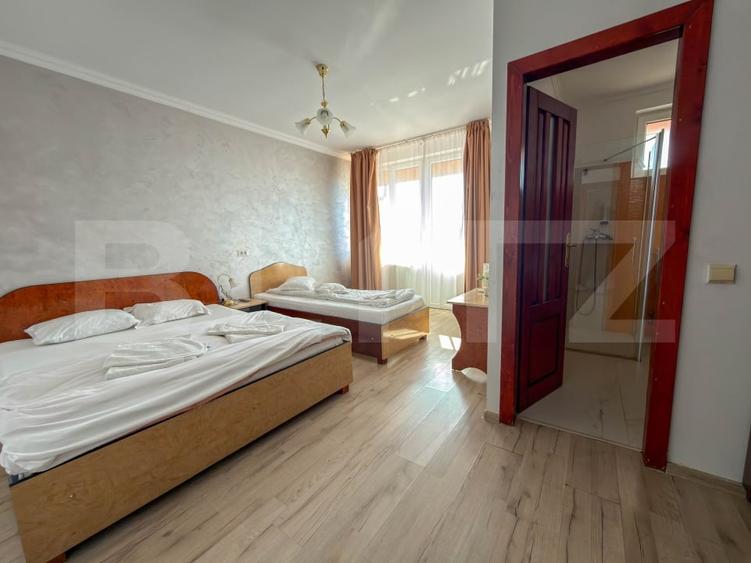 Spațiu comercial, de 1,030 mp, în Sânmartin