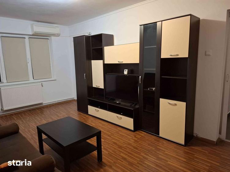 Apartament cu 2 camere semidecomandat în Brazda lui Novac