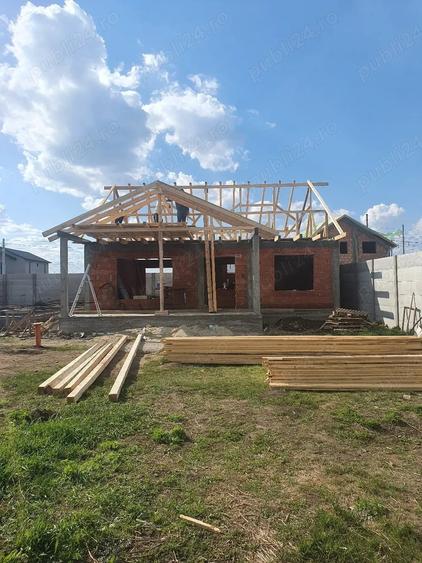 Casă cu 4 camere cu Teren 400 Mp în Cazasu