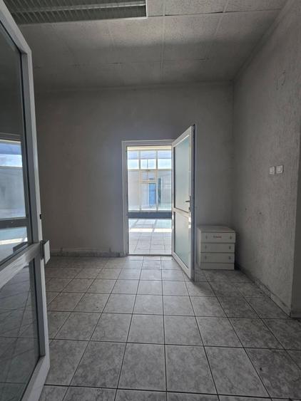 Spațiu comercial, de 1,000 mp, în Autogară