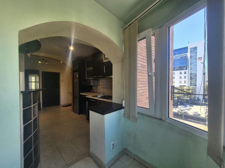 Apartament cu 2 camere în Centrul Civic