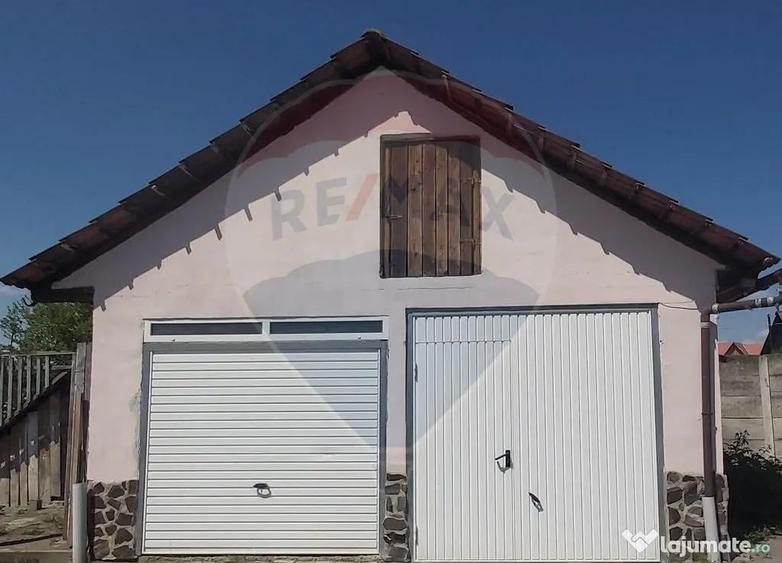 Casă cu 5 camere cu Teren 1000 Mp în Terezian