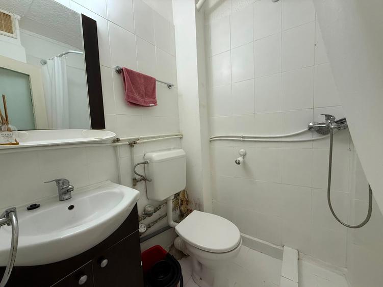 Garsonieră semidecomandată în Micălaca