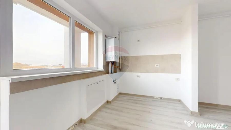 Apartament cu 2 camere semidecomandat în Sânpetru