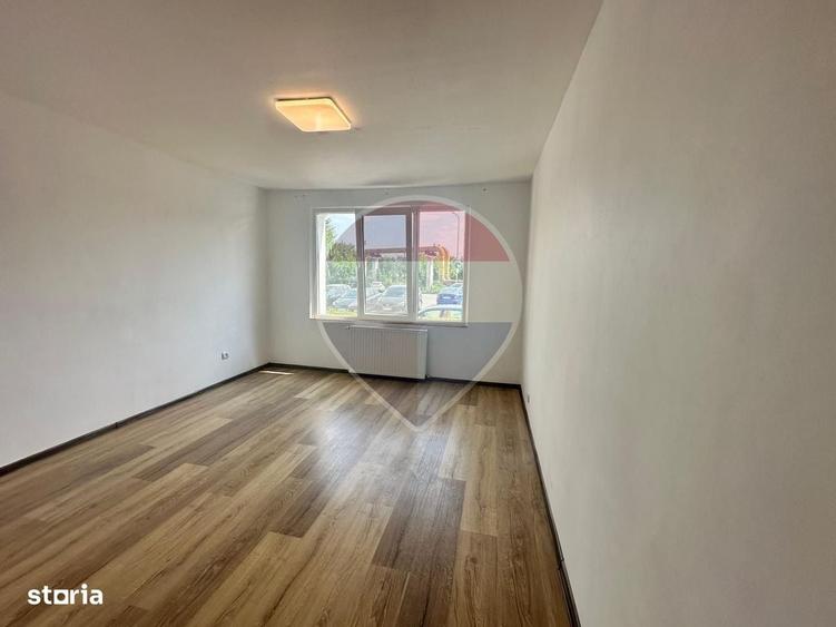 Apartament cu 4 camere în Craiter