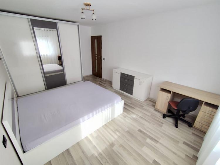 Apartament cu 2 camere semidecomandat în Grigorescu