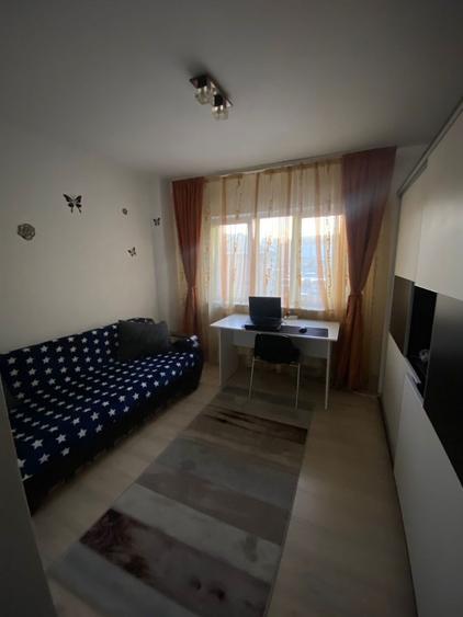 Garsonieră decomandată în Exercițiu