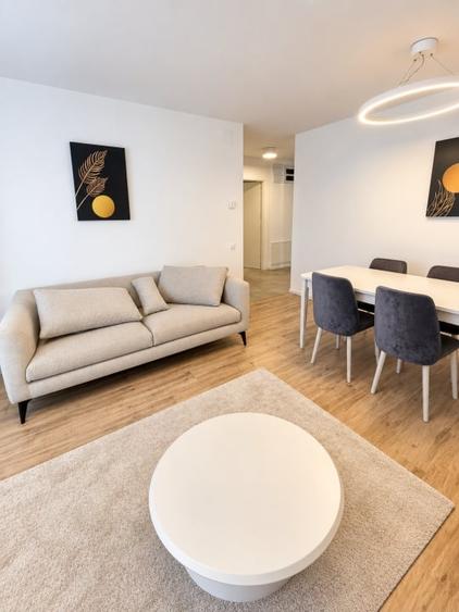 Apartament cu 2 camere decomandat, mobilat în Pipera