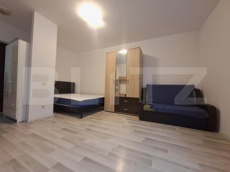 Garsonieră decomandată, mobilată în Bartolomeu