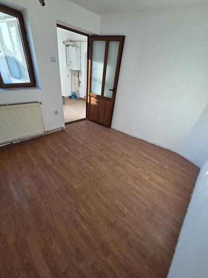 Casă cu 3 camere în Holboca