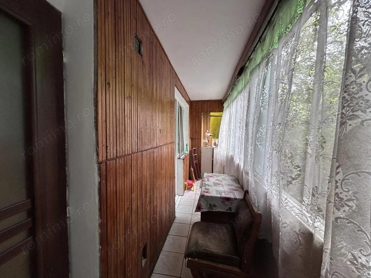 Apartament cu 2 camere decomandat în Podgoria
