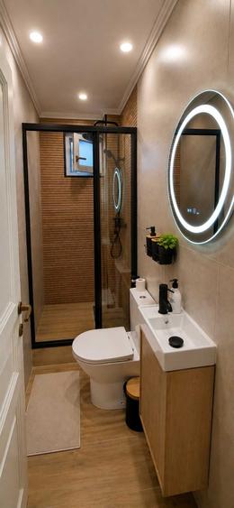 Apartament cu 3 camere decomandat în Ultracentral