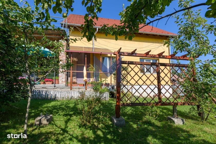 Casă cu 4 camere în Feleacu
