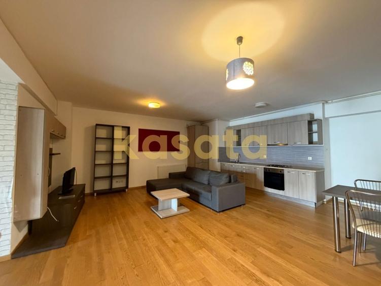 Apartament cu 2 camere decomandat, mobilat în Barbu Văcărescu
