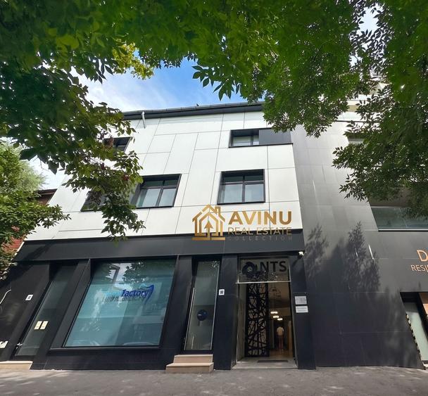 Spațiu comercial, de 770 mp, în Domenii