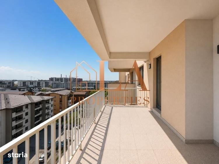 Apartament cu 3 camere decomandat în Titan