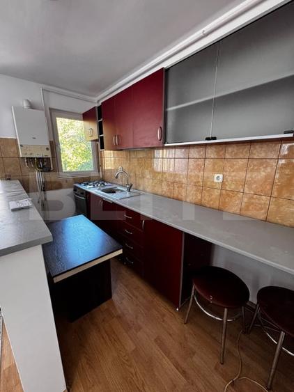 Apartament cu 2 camere decomandat, mobilat în Câmpia Turzii