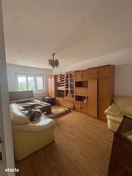 Apartament cu 2 camere decomandat în Decebal