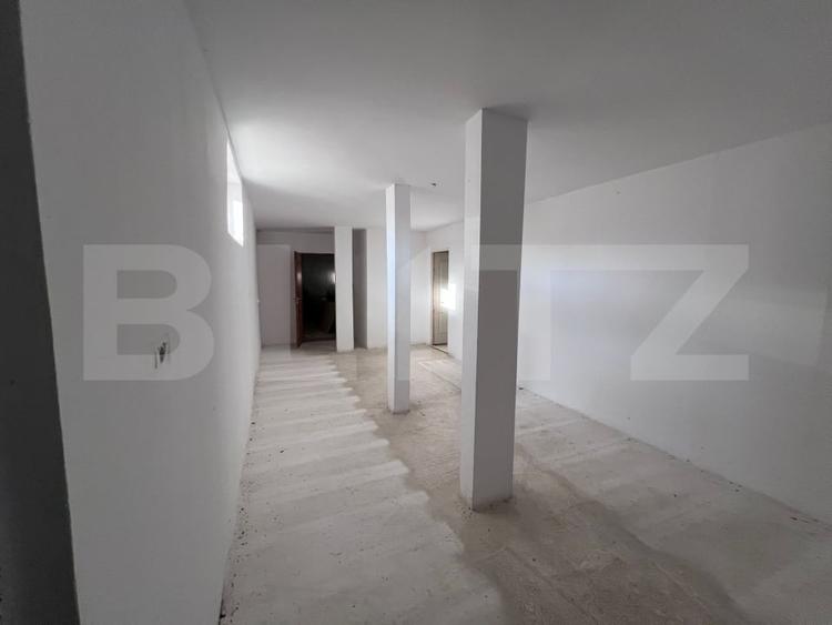 Spațiu comercial, de 345 mp, în Blaj
