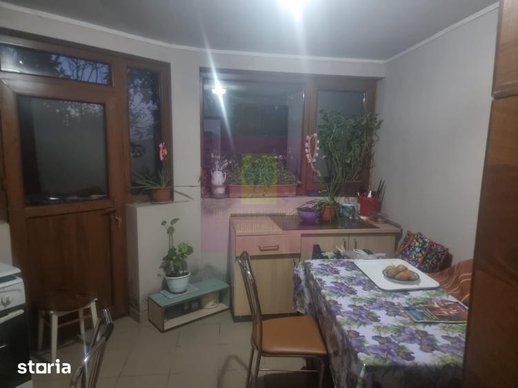 ILFOV - SE VINDE CASA IN ISLAZ / COM. BRANESTI - 8