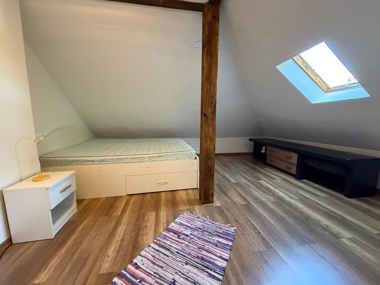 Apartament cu 2 camere decomandat în Centrul Istoric