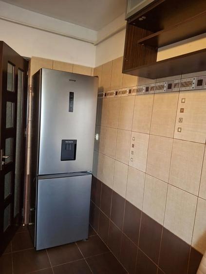 Apartament cu 3 camere decomandat în Bd. Independenței