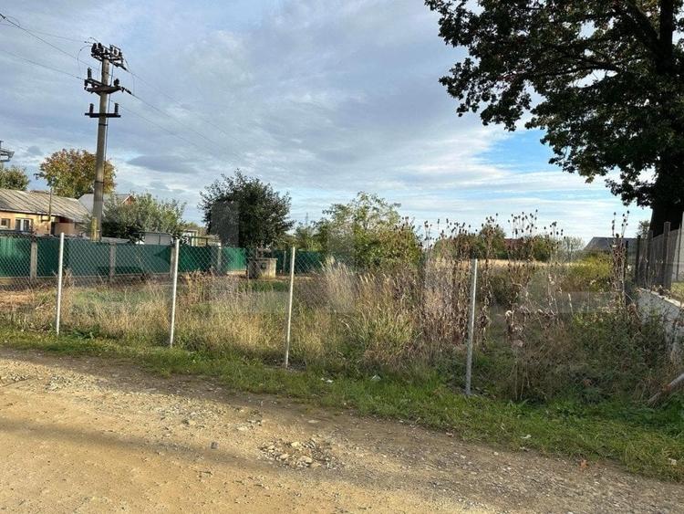 Teren Construcții intravilan de 1546 mp, în Central