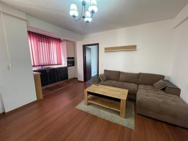 Apartament cu 2 camere decomandat, mobilat în 1 Mai