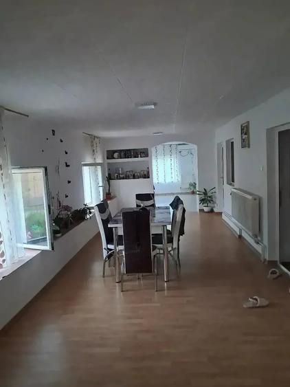 De vanzare casa - 3