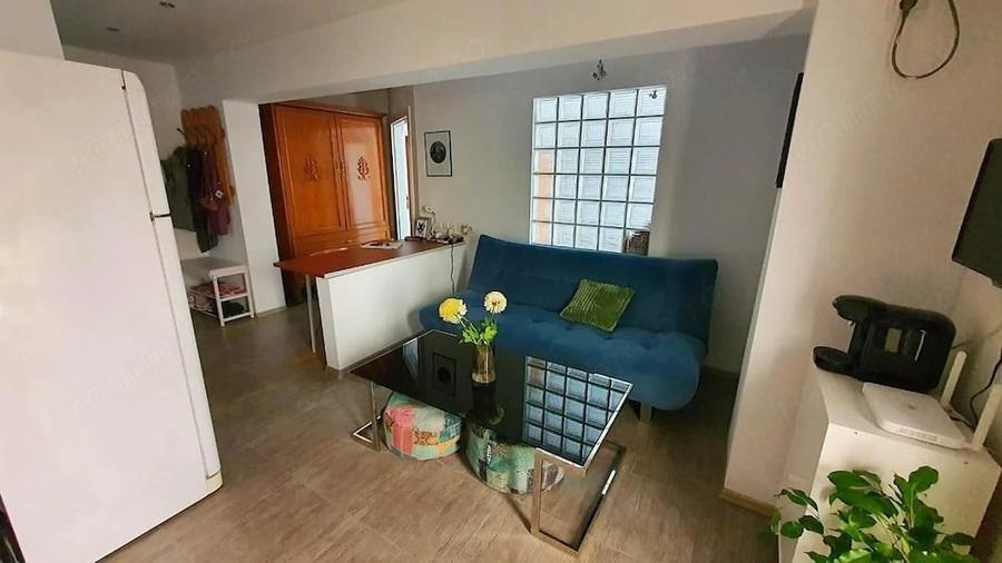 Garsonieră decomandată în Unirii