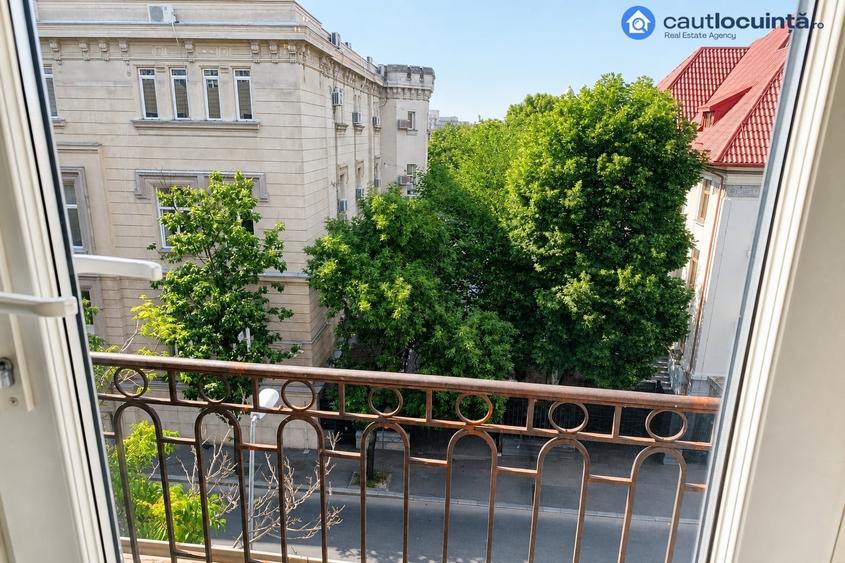 Apartament cu 3 camere în Cișmigiu