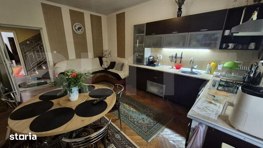 Casa 4 dormitoare, 220 mp, teren 500 mp, zona Titulescu - 5