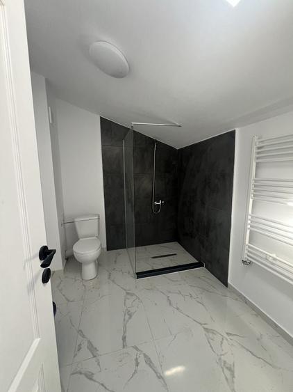 Apartament cu 2 camere decomandat în Florești — fotografia 1