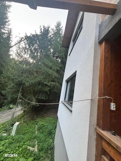 Casă cu Teren 1050 Mp în Central
