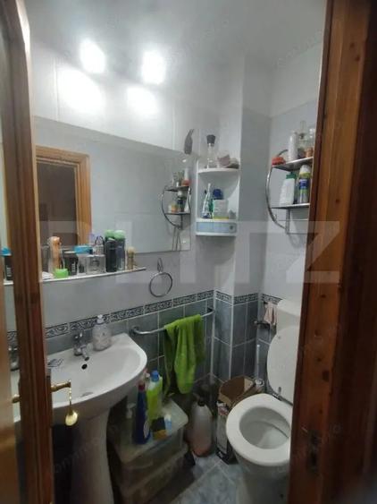 Apartament cu 3 camere decomandat, mobilat în Tomești