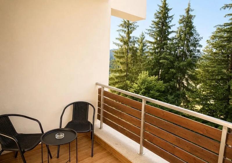 Apartament cu 2 camere decomandat, mobilat în Poiana Brașov