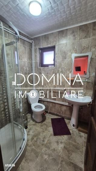 Casă cu 10 camere cu Teren 500 Mp în Găneasa