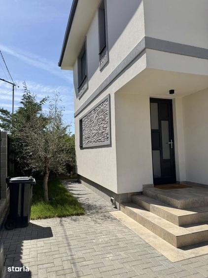 Casă cu 4 camere cu Teren 253 Mp în Giroc