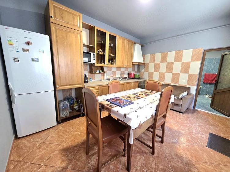 Casă cu 4 camere cu Teren 283 Mp în Brăilița