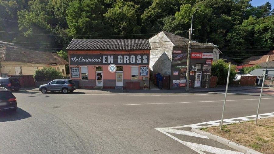 Spațiu comercial, de 280 mp, în Central