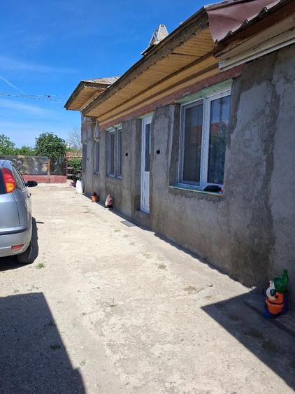 Casă cu Teren 850 Mp în Popești