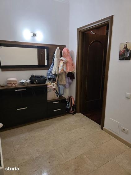Apartament cu 3 camere în Bucureștii Noi