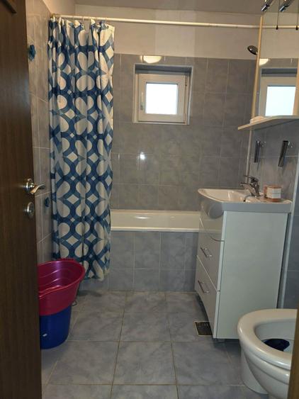 Apartament cu 2 camere decomandat în Lujerului