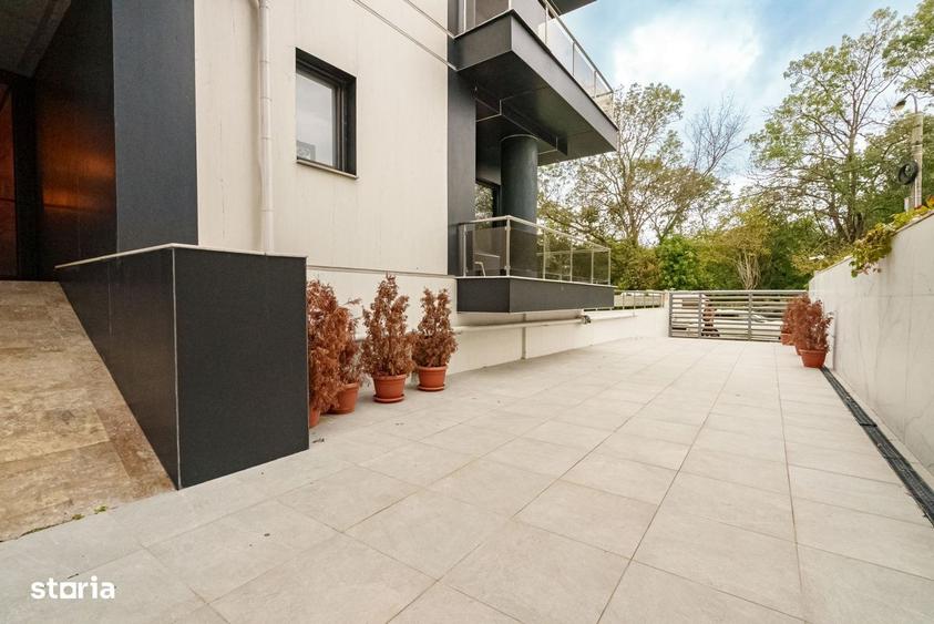 Apartament cu 4 camere în Nordului