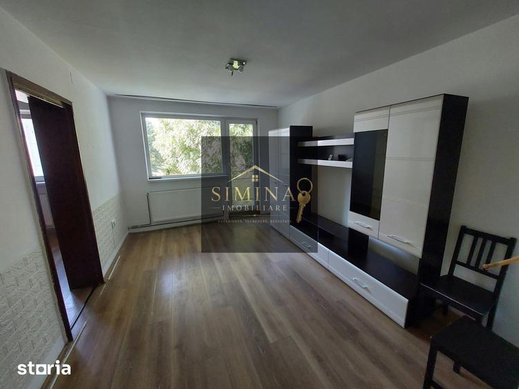 Apartament cu 2 camere decomandat în Rovinari