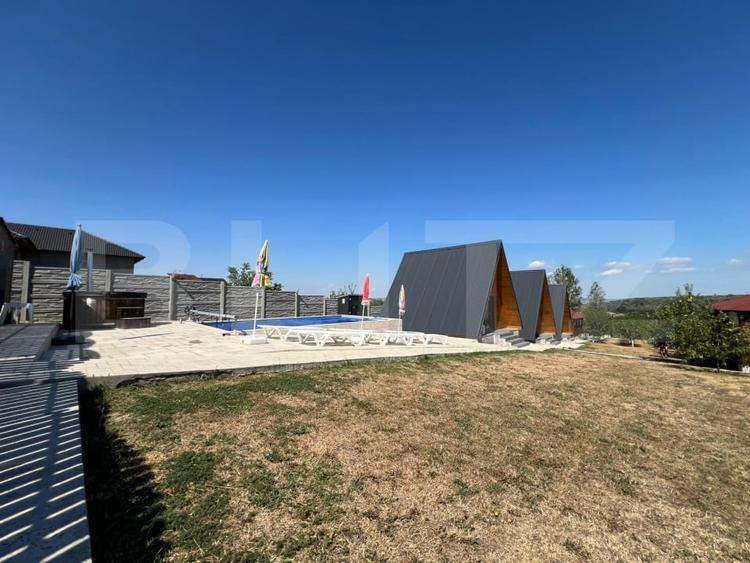 Casă individuală cu 4 camere cu Piscina în Sânmartin
