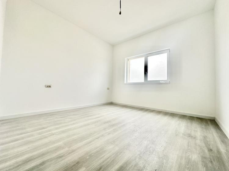 Apartament cu 3 camere decomandat în Urseni