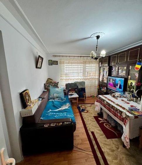 Apartament 2 camere cartier Podu Ros - 6